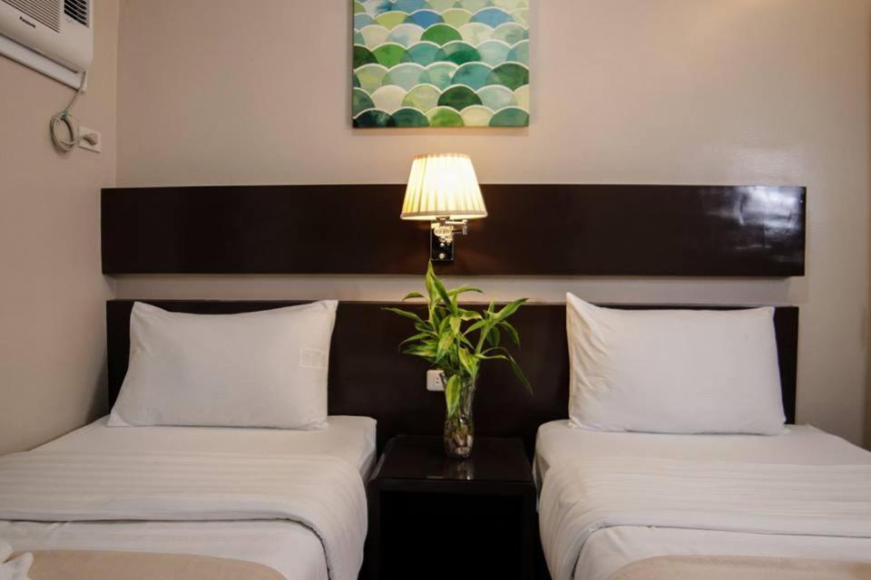 Koronadal Mezza Hotel מראה חיצוני תמונה