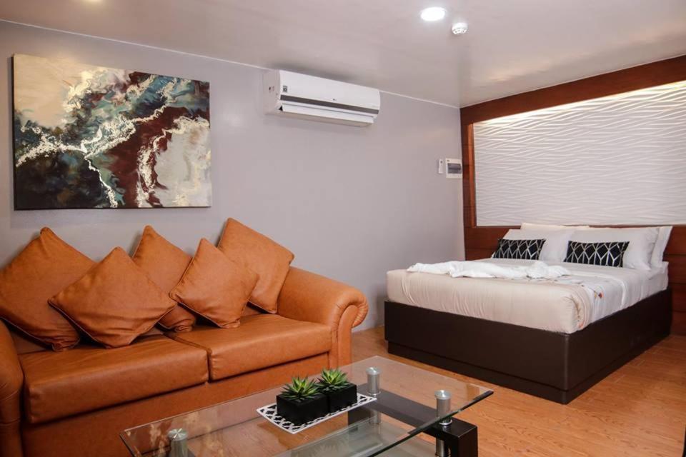 Koronadal Mezza Hotel מראה חיצוני תמונה
