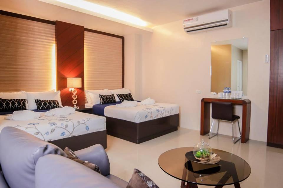 Koronadal Mezza Hotel מראה חיצוני תמונה